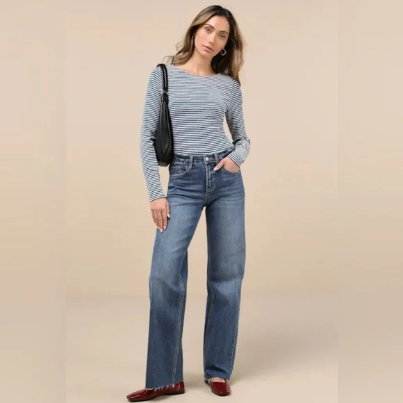 Lulus Charming Necessity White and Teal Striped Long Sleeve Bodysuit NWT Medium - Picture 3 of 5